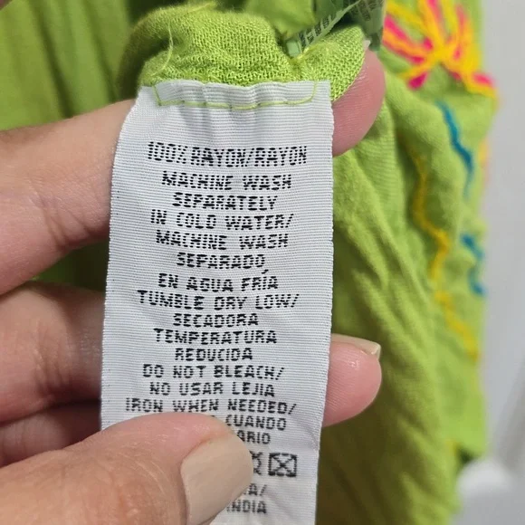 Piel Green Sleeveless Dress with Floral Embroidery - Picture 3 of 13